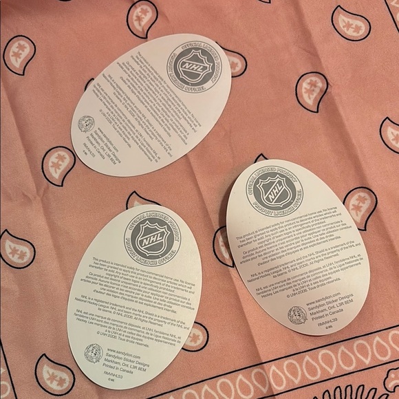 Holographic NHL Team Stickers Set GWP - Picture 2 of 6